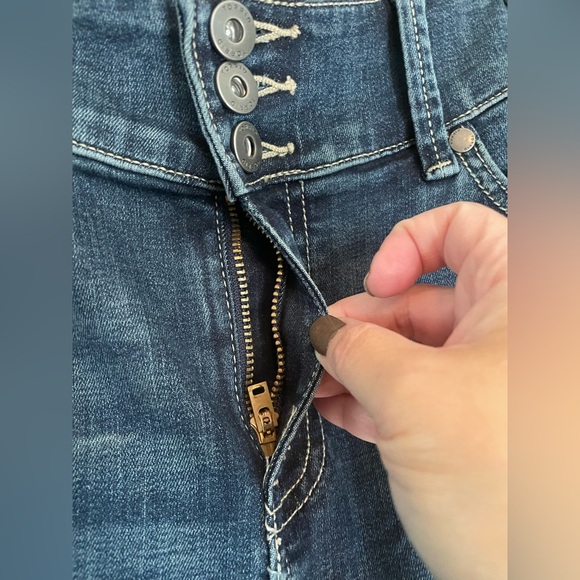 Torrid NWOT- Jegging Super Soft Jeans - Picture 5 of 10